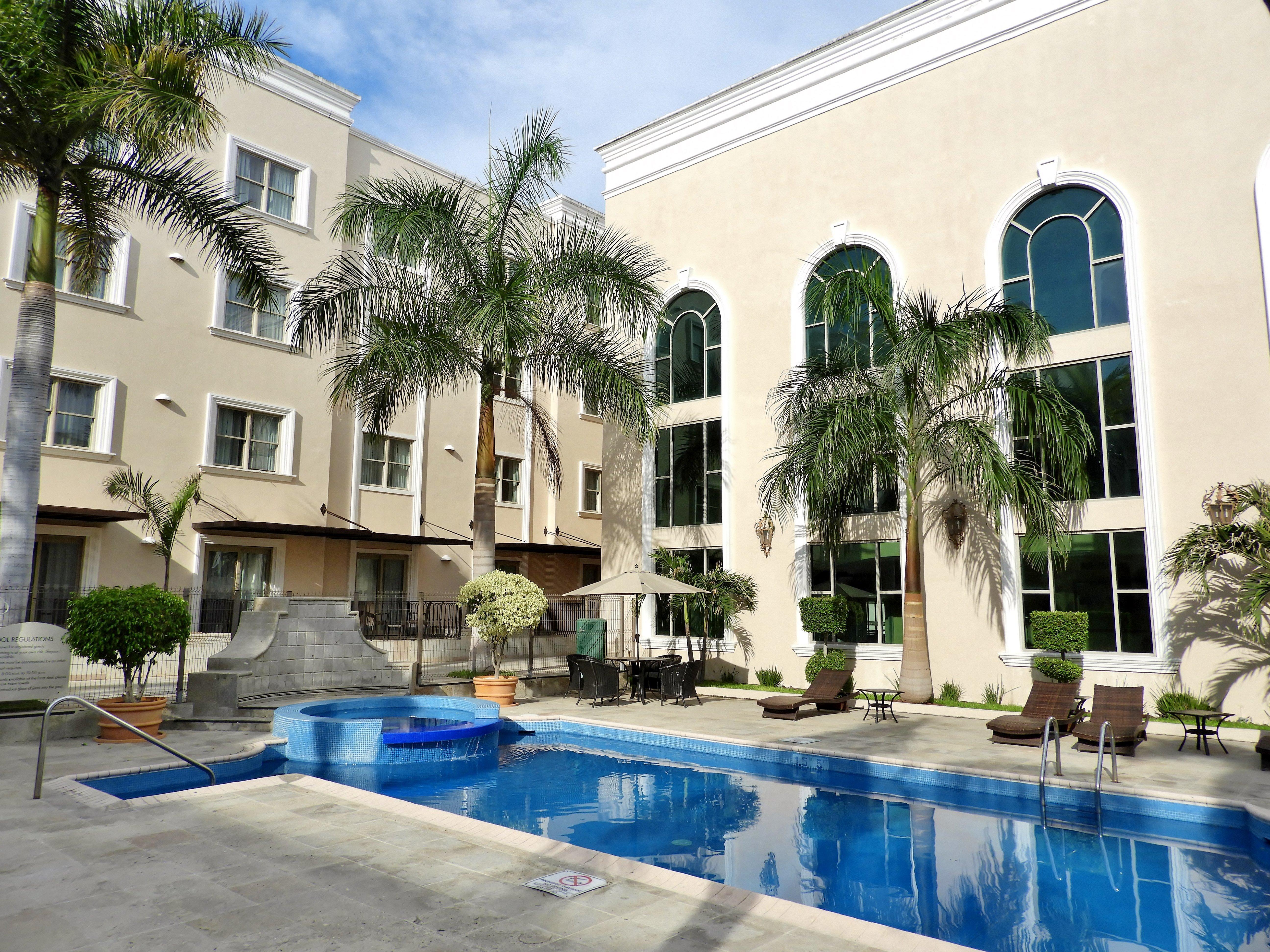 Holiday Inn Reynosa Zona Dorada Exterior photo